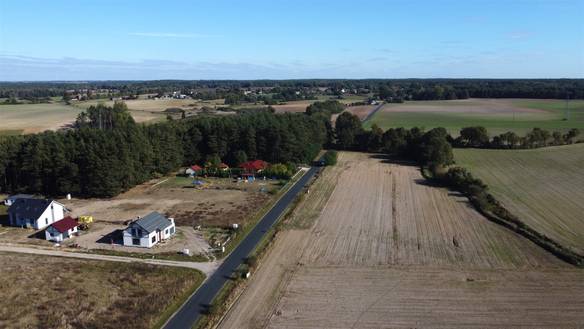 Działka na sprzedaż