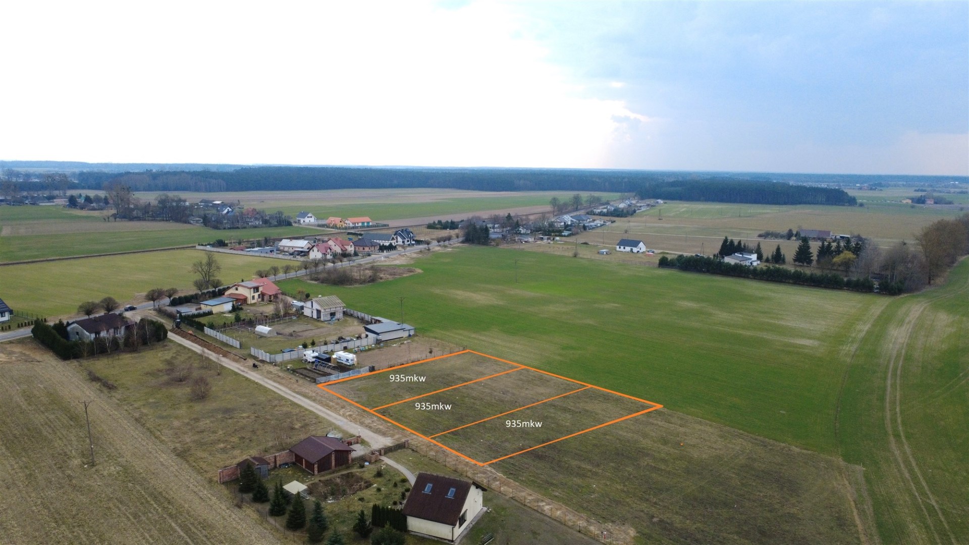 Działka na sprzedaż