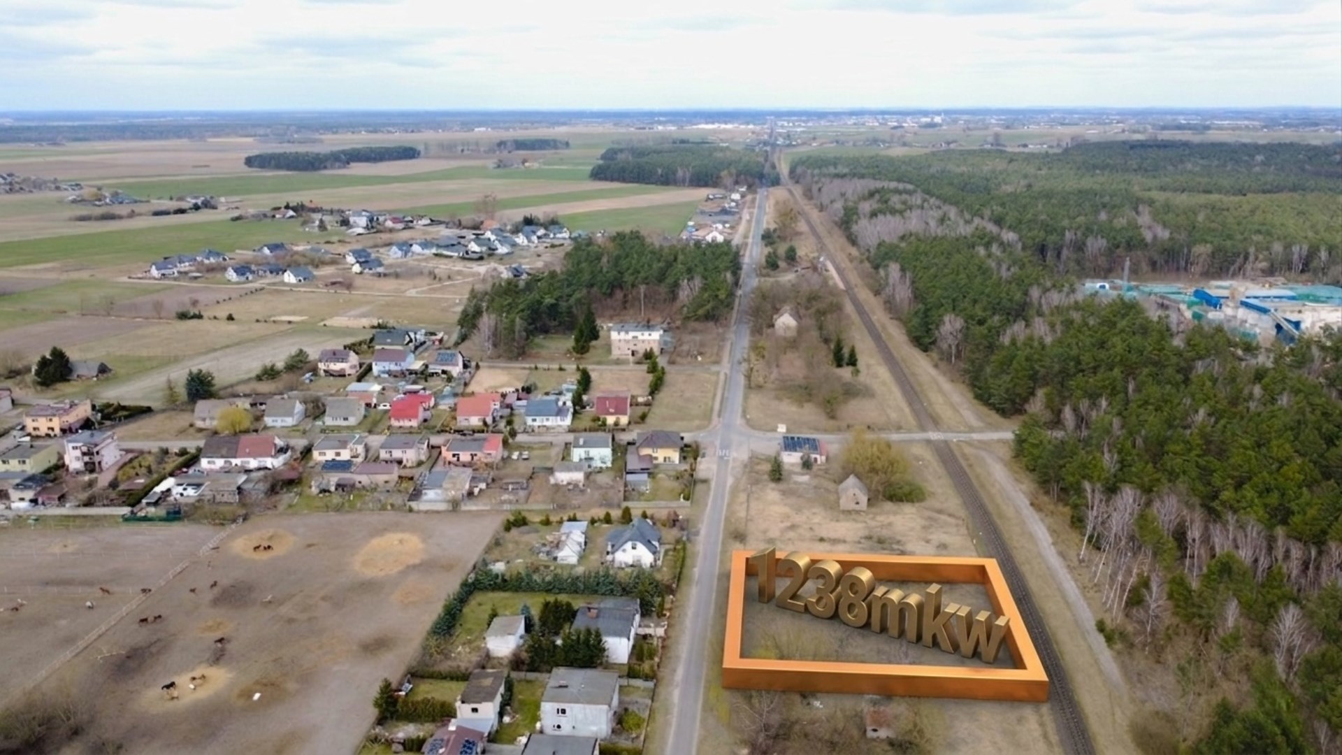 Działka na sprzedaż